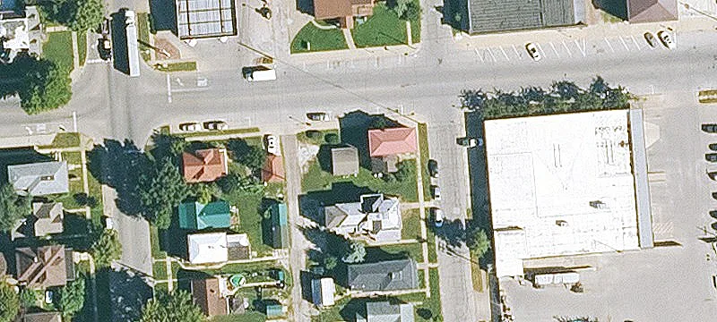 1001 Maple St
