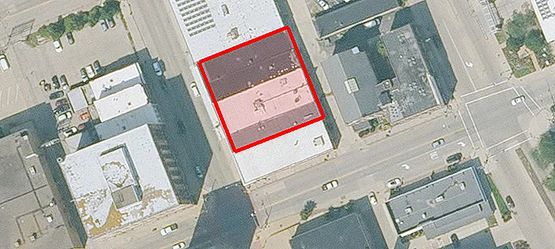 920 Main St
