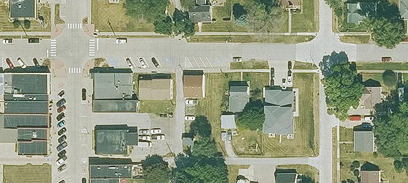 408 2nd St