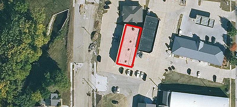 1820 Main St
