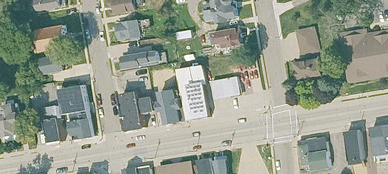 1085 University Ave