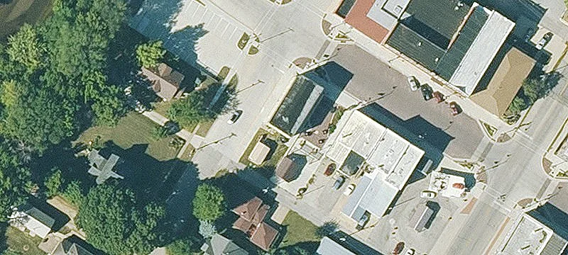 201 Main St