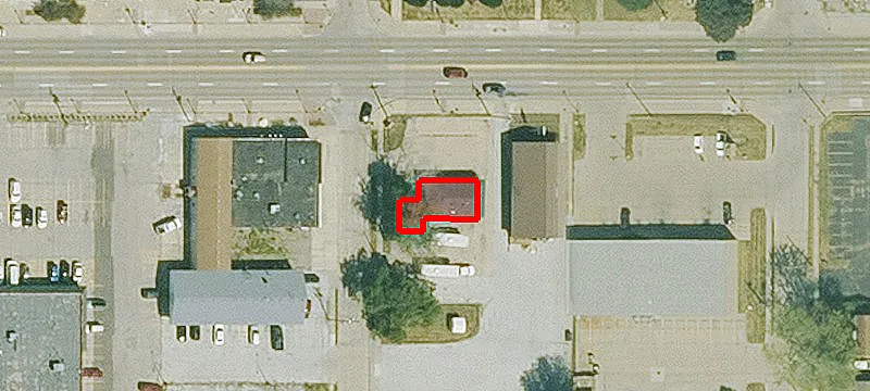 6768 Douglas Ave