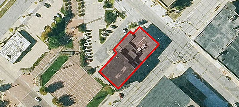 422 Commercial St