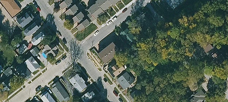 403 Voorhis St