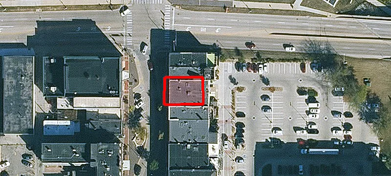 106 Main St
