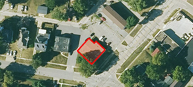 526 Mullan Ave