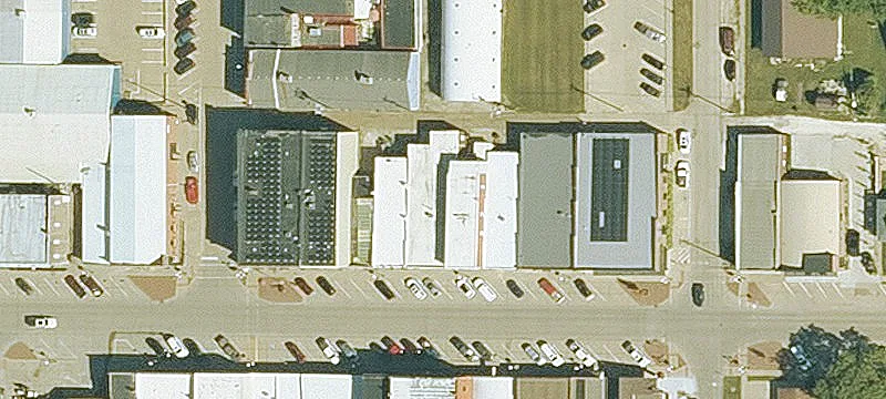 627 Main St