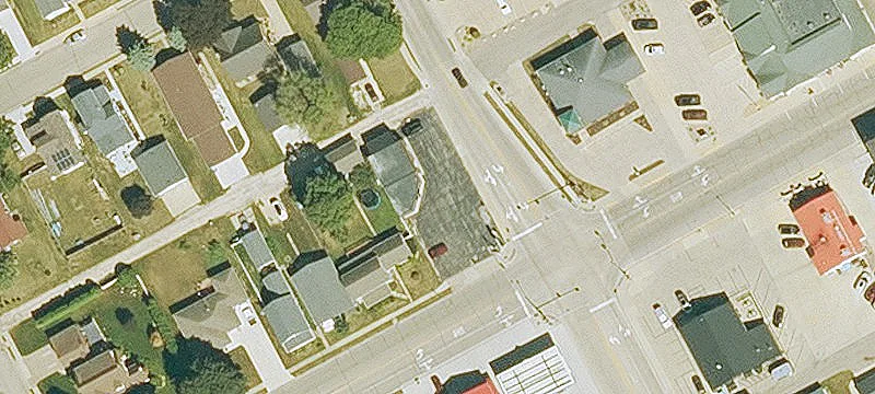 400 1st W Ave