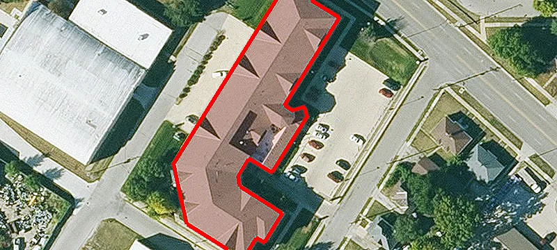 421 Oak Ave