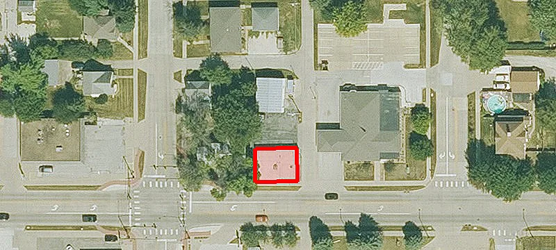 405 1st St
