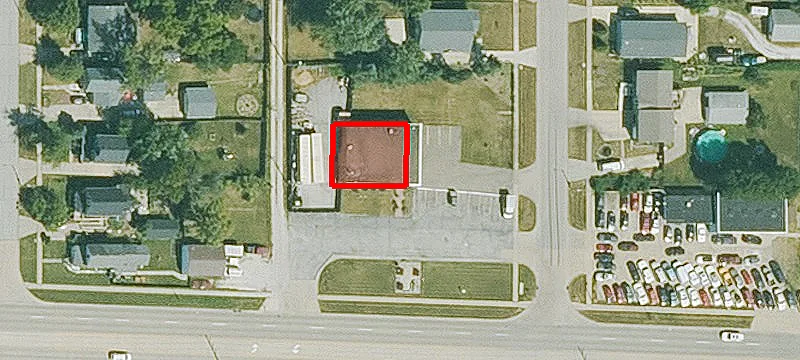 911 Railroad Ave
