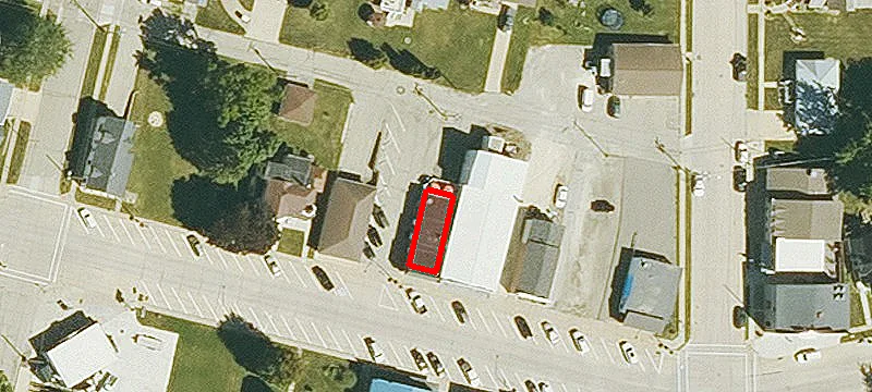 112 Main St