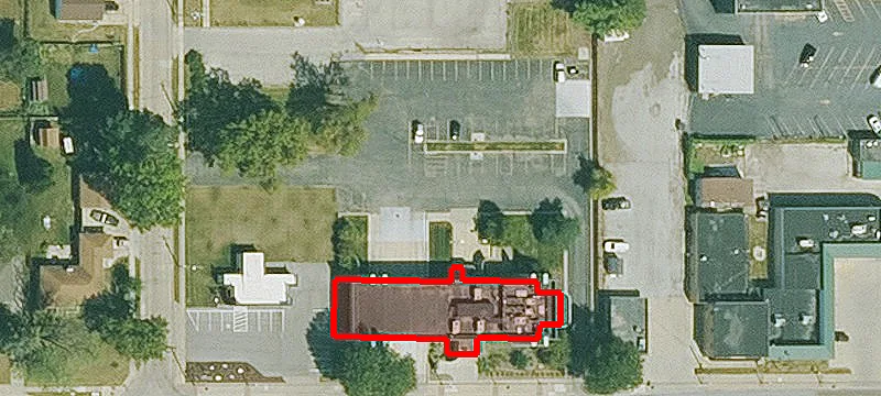 7031 Douglas Ave