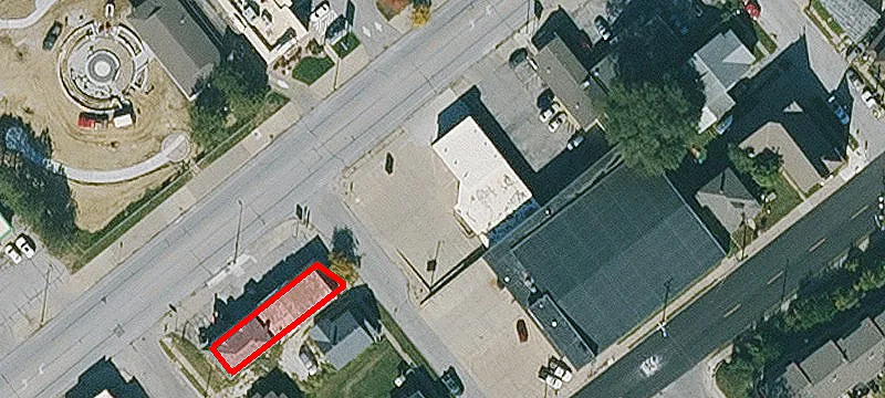 411 Broadway