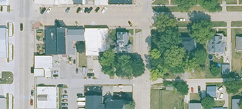 200 2nd SE Ave
