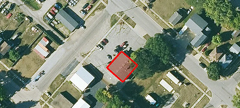 1410 Commercial St