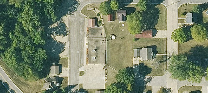 1110 6th St