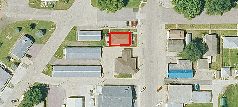319 Cedar St