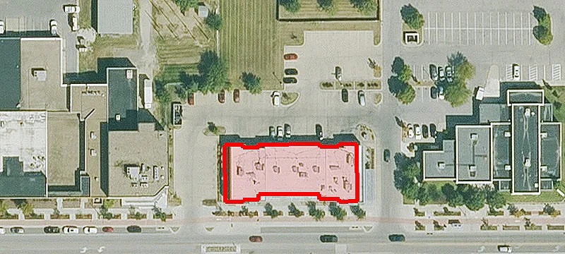 2105 Ingersoll Ave