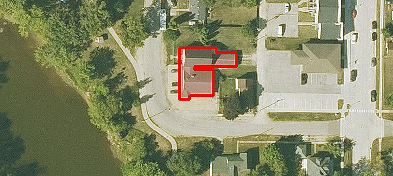 302 Maple St