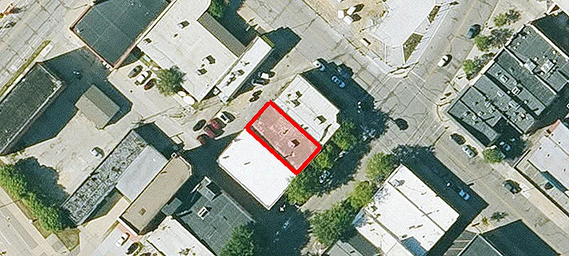 304 4th St