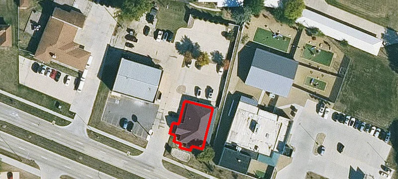 4800 University Ave