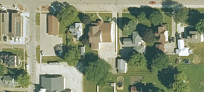 712 Main St