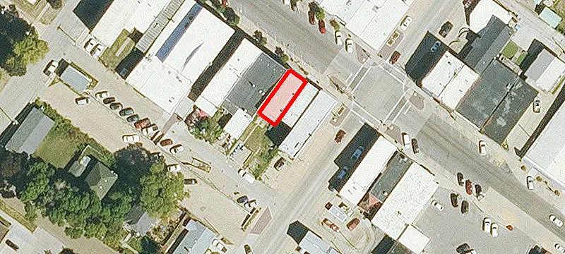 102 1st SW St