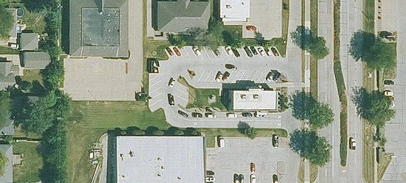 802 Ankeny Blvd