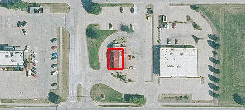 2501 Adventureland Dr