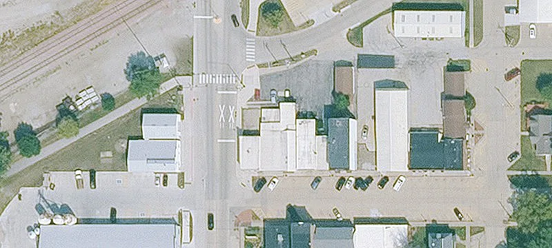 105 2nd SE St