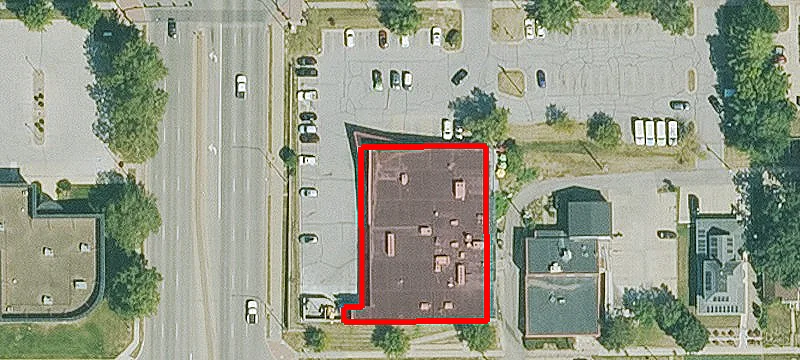 2002 Woodland Ave