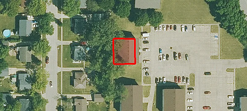 2021 Hickory Ln