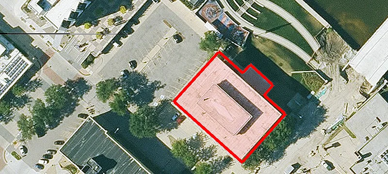 425 Cedar St