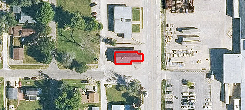 2103 Des Moines Ave