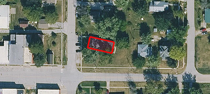 206 Main St