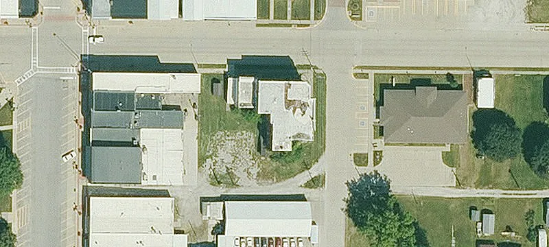 412 Main St