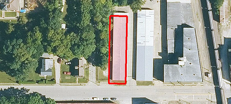 1300 Lucas Ave