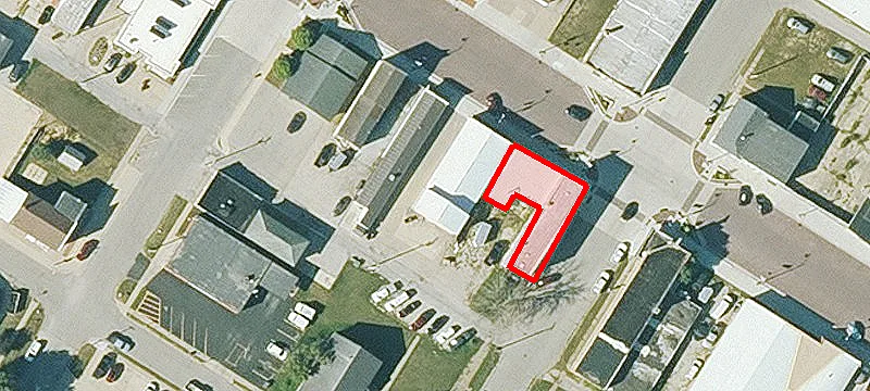 413 Main St