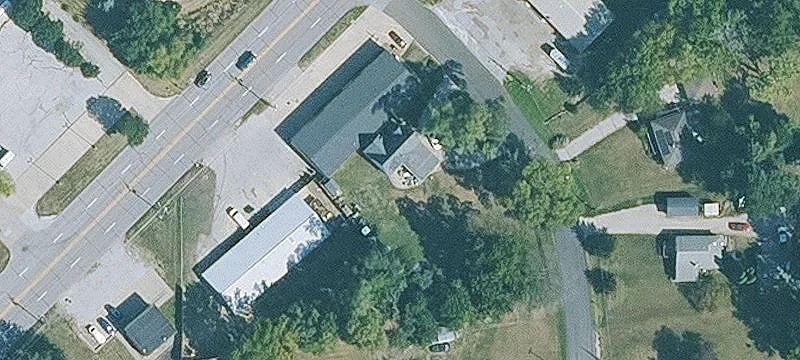 4425 Hubbell Ave