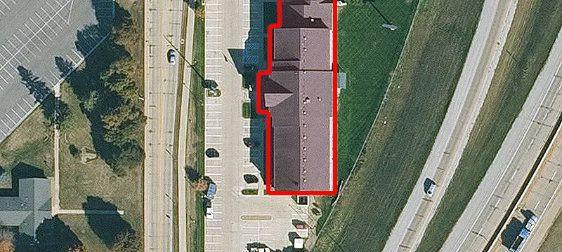 2910 Main St