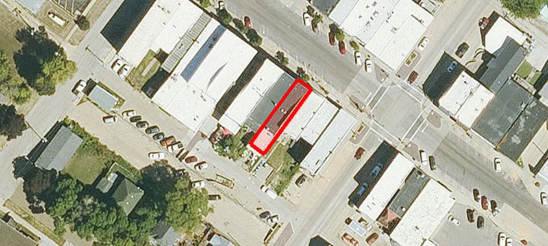 106 1st SW St