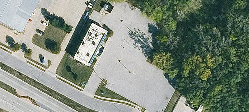 3280 University Ave