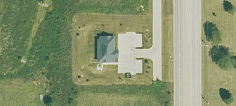 7600 Fleur Dr
