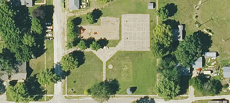 405 4th Ave