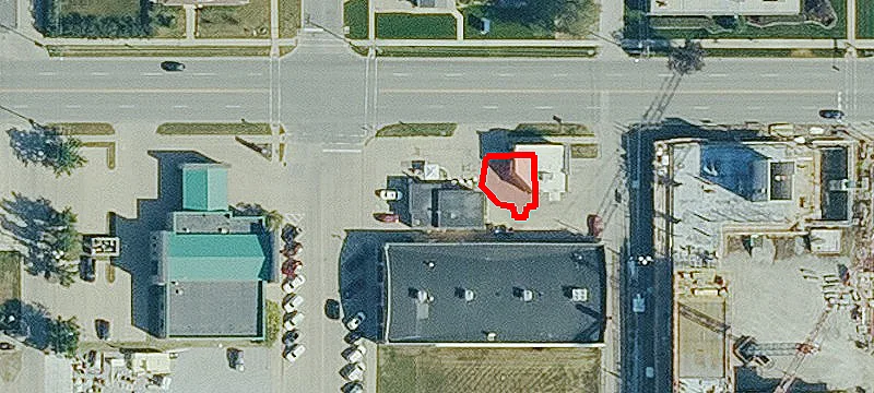 1032 Main St