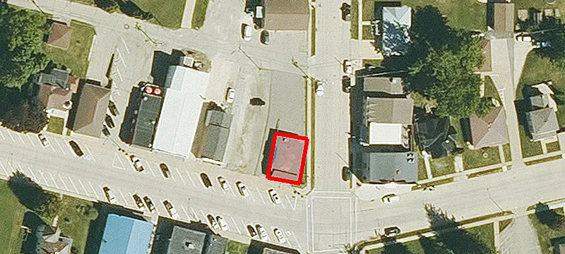 102 Main St