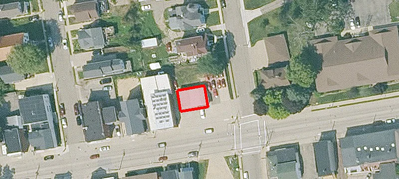 1081 University Ave
