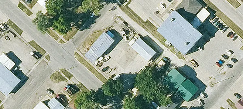 1603 Commercial St